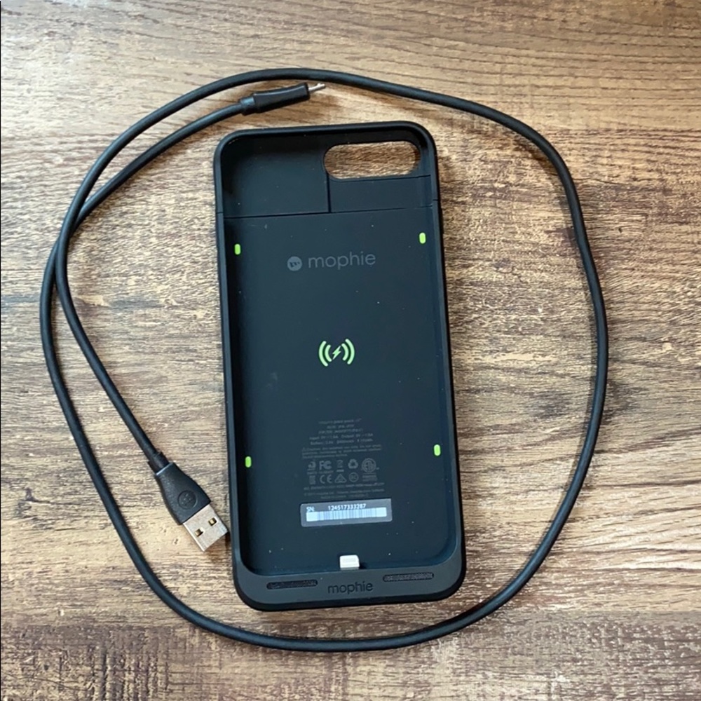 Mophie Charging case for iPhone 8 Plus
